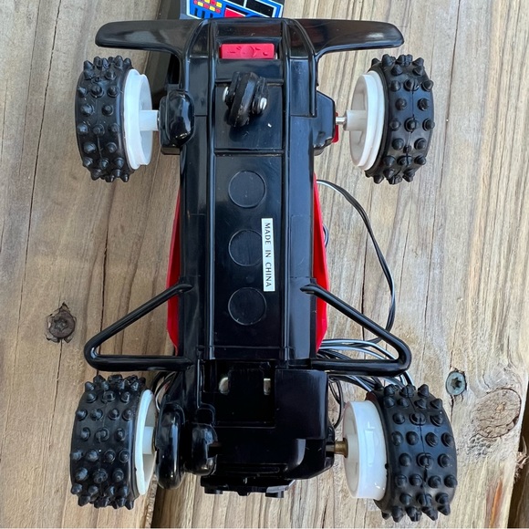 VINTAGE but BRAND NEW 🤯 & working Mini Fox Racing Red car Wired Remote Control - Picture 10 of 16